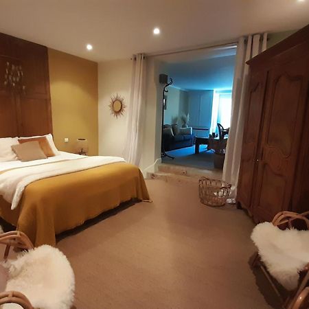 Chambre D'Hotes Les Rives De La Tronne Mer エクステリア 写真