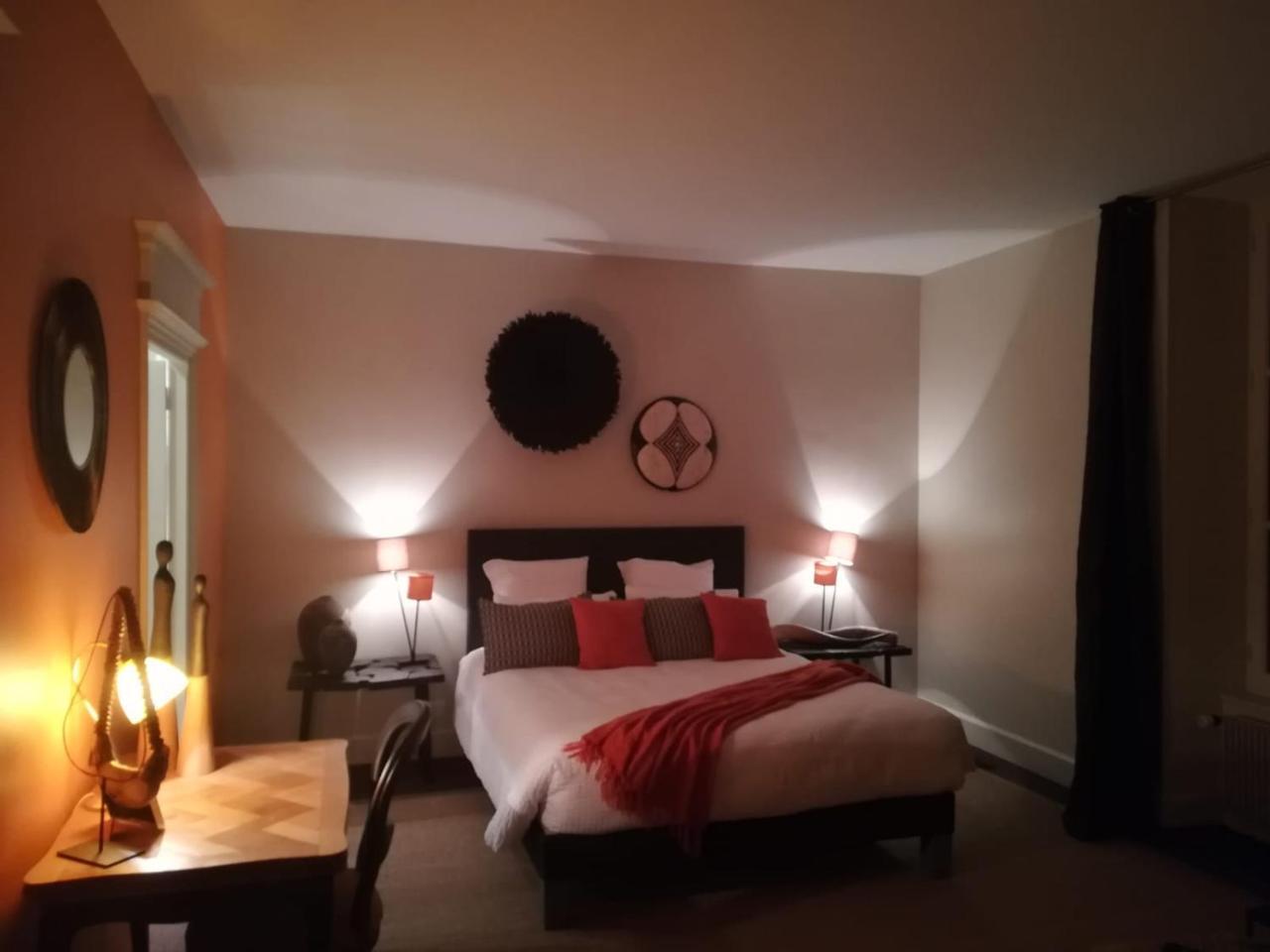 Chambre D'Hotes Les Rives De La Tronne Mer エクステリア 写真
