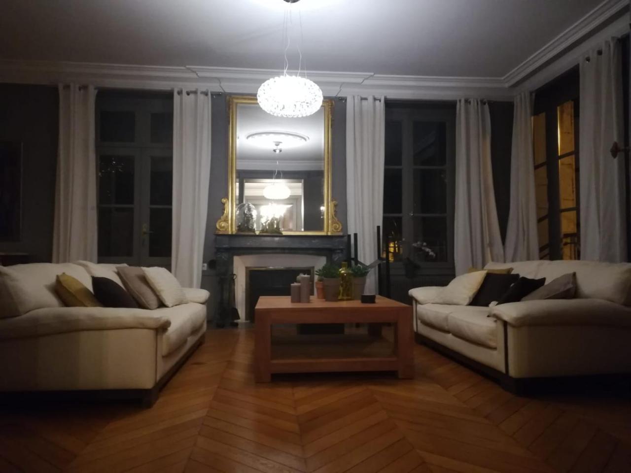 Chambre D'Hotes Les Rives De La Tronne Mer エクステリア 写真