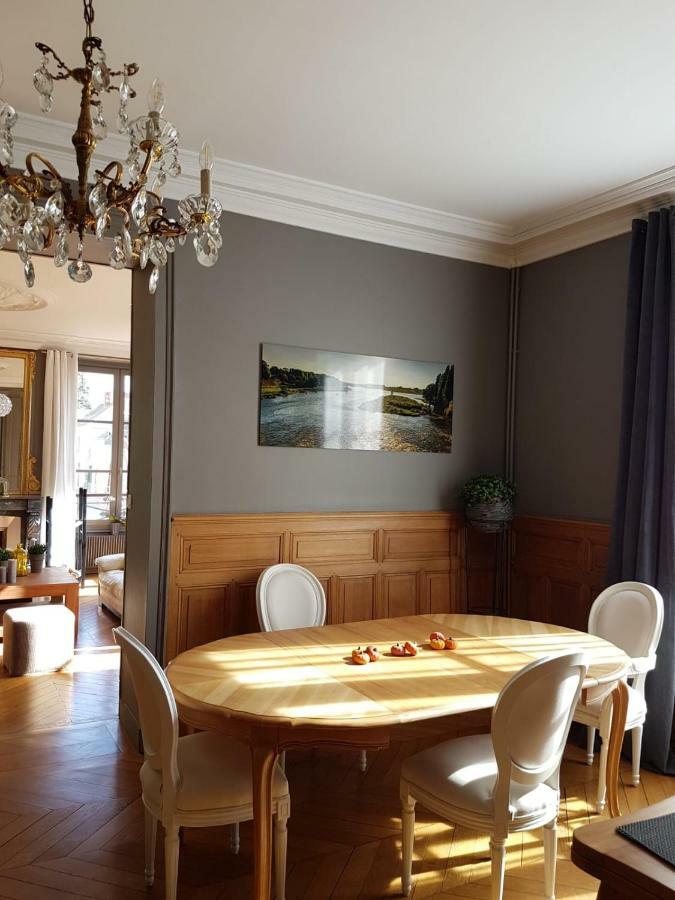 Chambre D'Hotes Les Rives De La Tronne Mer エクステリア 写真